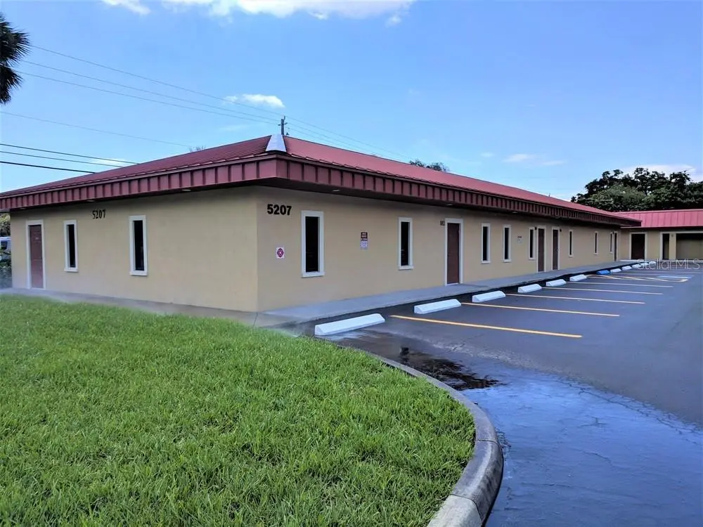 5207 26TH ST W #106, Bradenton, FL 34207