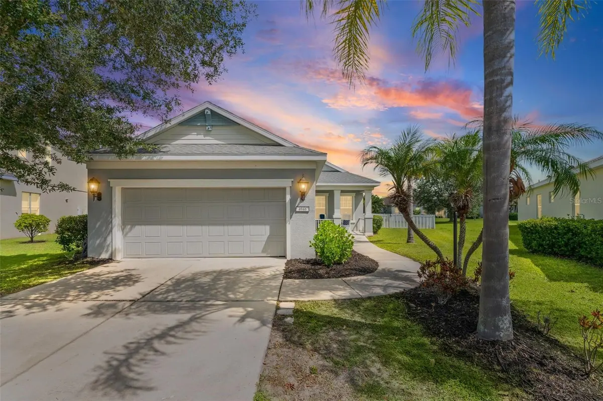 4946 NEWPORT NEWS CIR, Bradenton, FL 34211