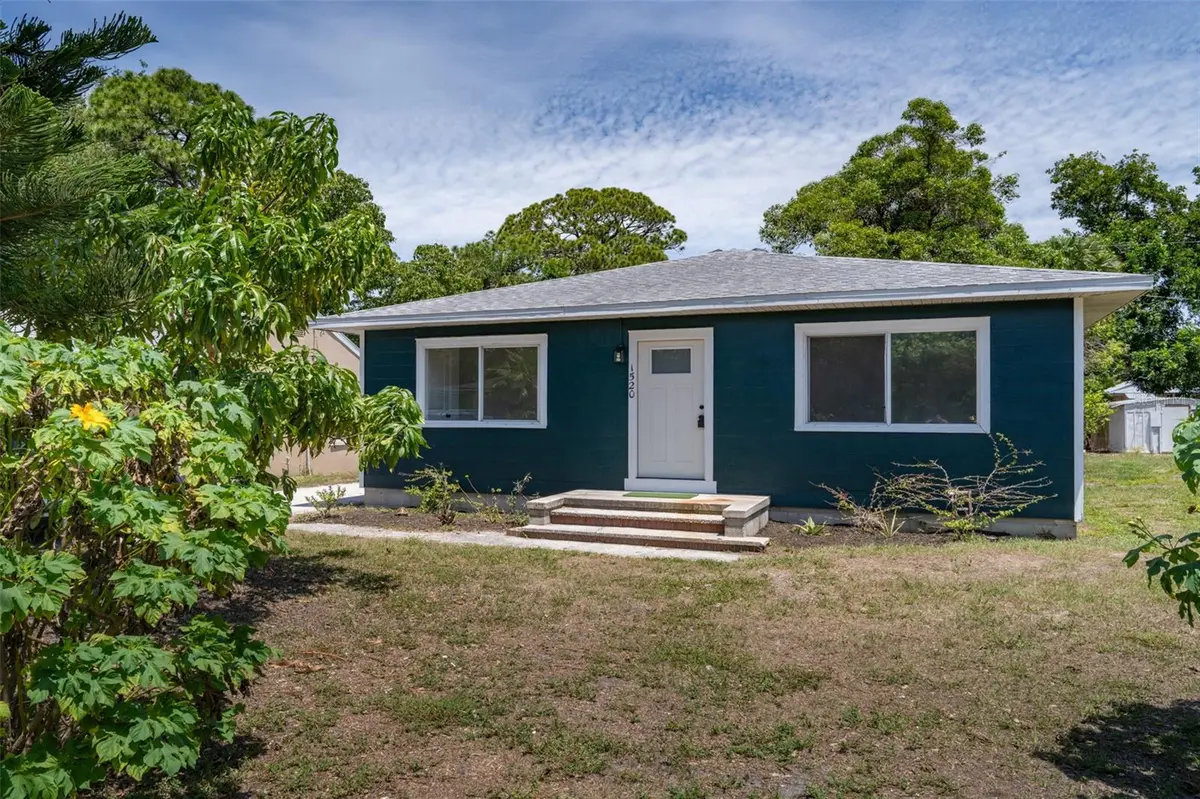 1520 19TH AVE W, Bradenton, FL 34205