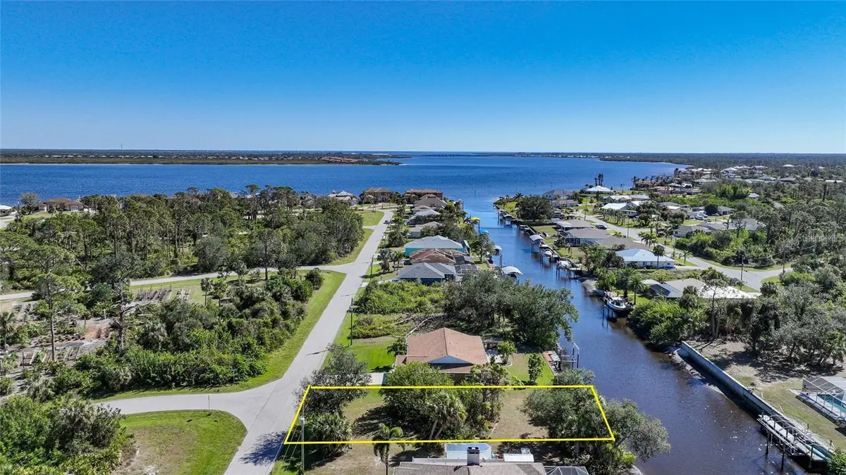 3455 MONTGOMERY DR, Port Charlotte, FL 33981