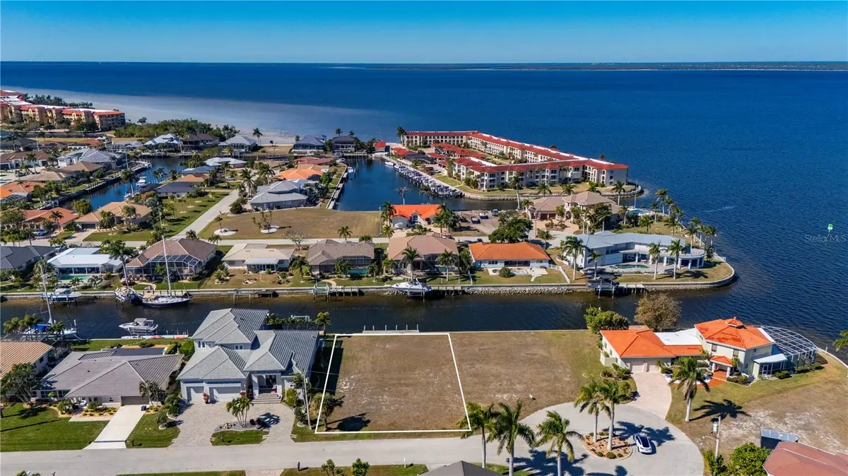 7 TROPICANA DR, Punta Gorda, FL 33950