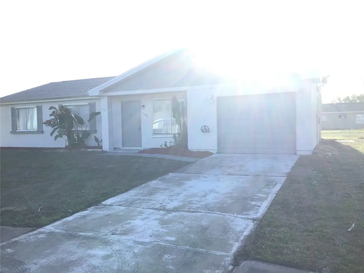 7104 GAMA CT, North Port, FL 34287