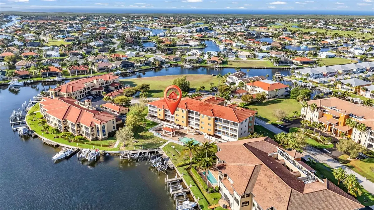 3322 PURPLE MARTIN DR #125, Punta Gorda, FL 33950