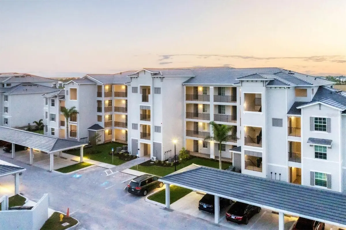 17625 OPAL SAND DR #202, Venice, FL 34293