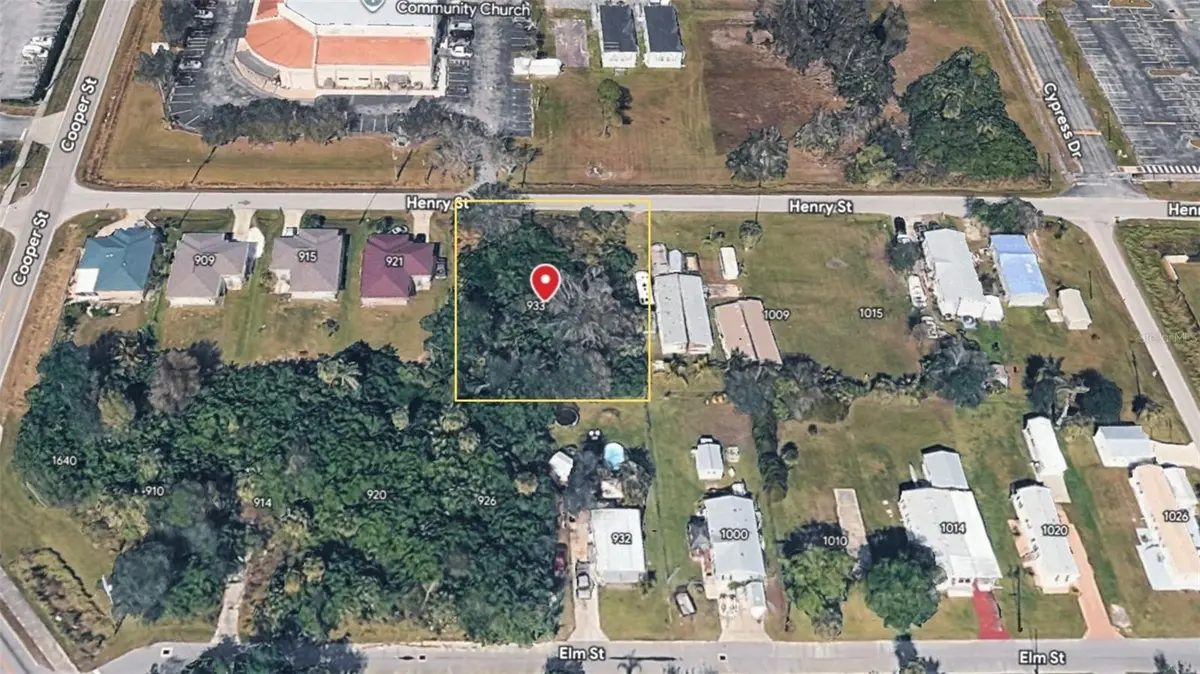 933 HENRY ST, Punta Gorda, FL 33950