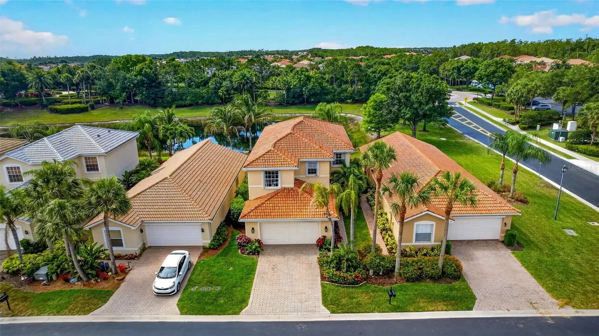 10284 CREPE JASMINE LN, Fort Myers, FL 33913
