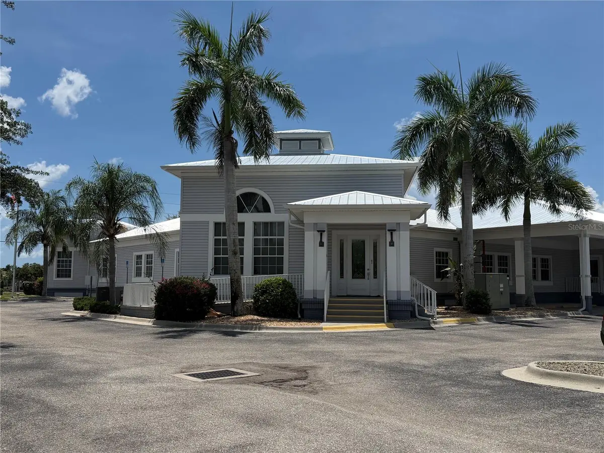 21942 EDGEWATER DR, Port Charlotte, FL 33952