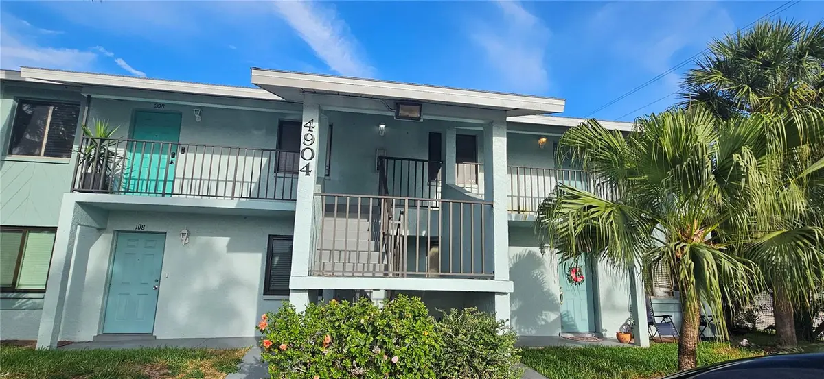 4904 VINCENNES CT #209, Cape Coral, FL 33904