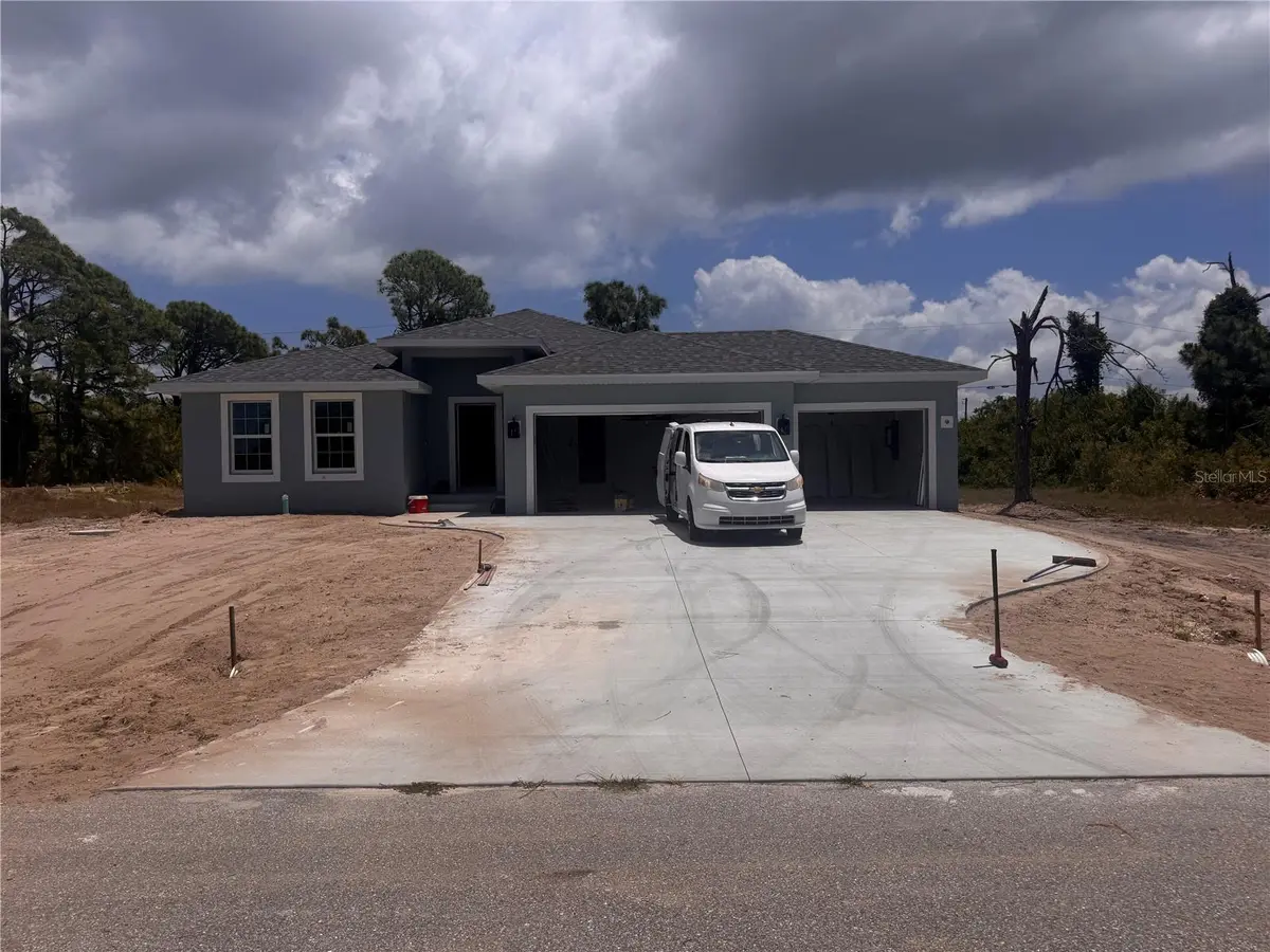 17 EBB CIR, Placida, FL 33946
