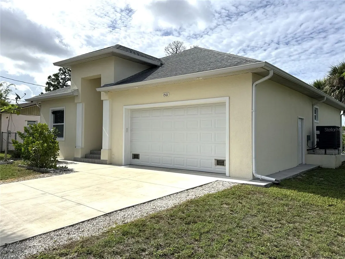 1501 HELENE AVE, Englewood, FL 34223