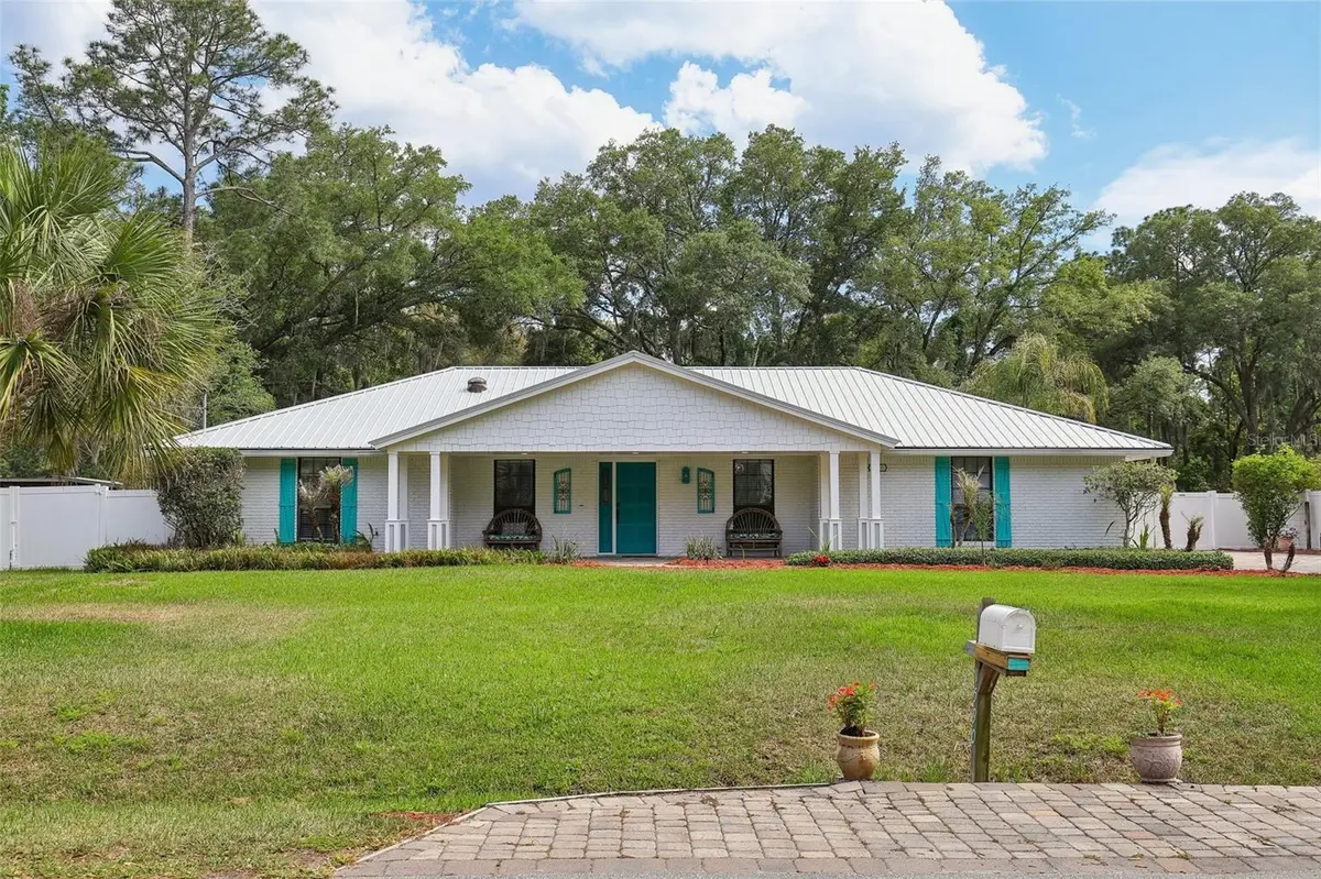1590 PITCH PINE AVE, St Johns, FL 32259