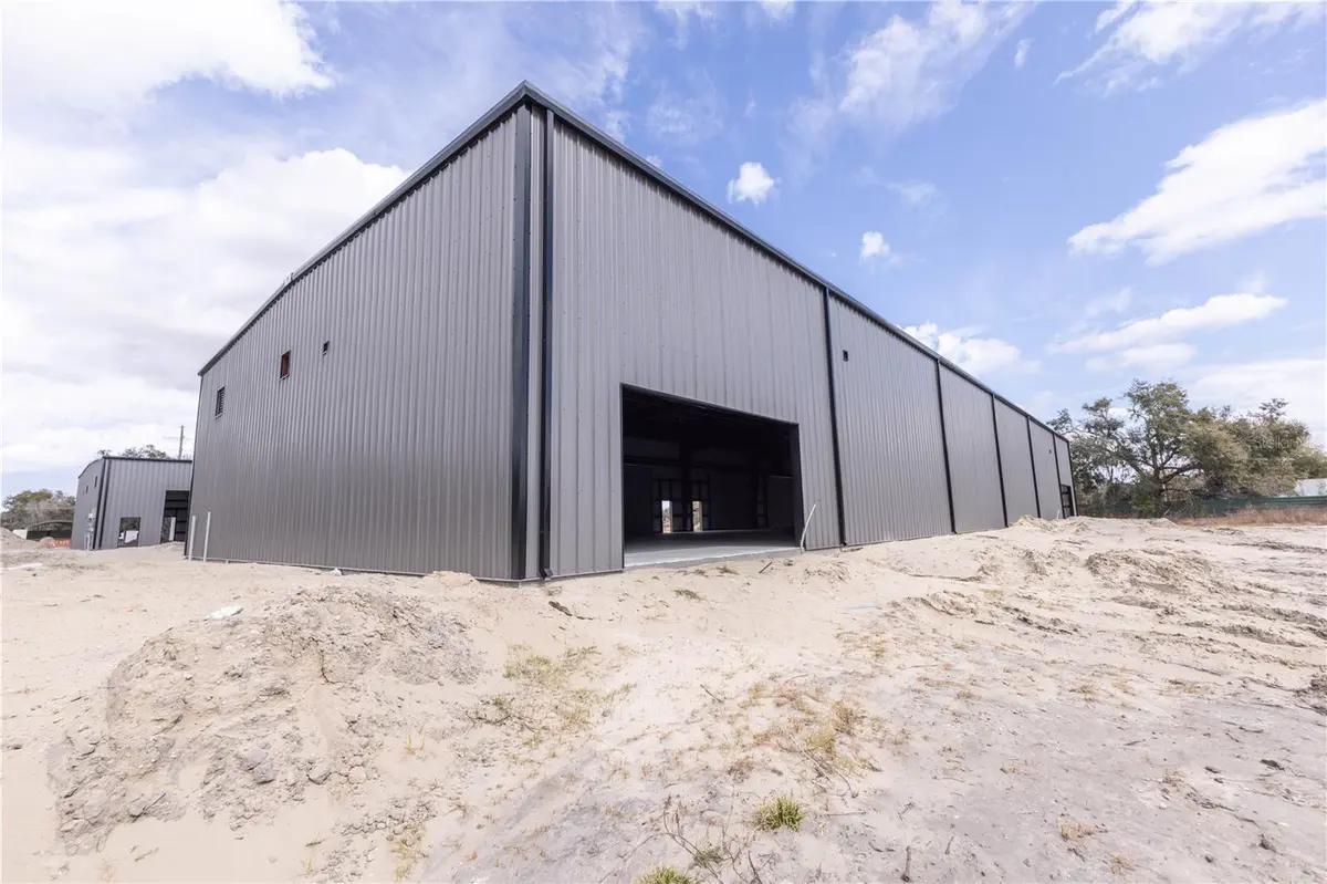 3023 E C 48, Center Hill, FL 33514