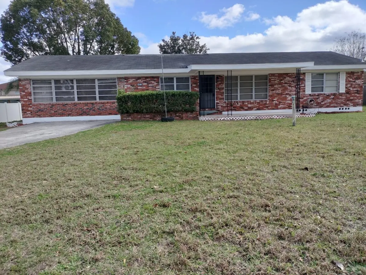 3246 NE 7TH LN, Ocala, FL 34470