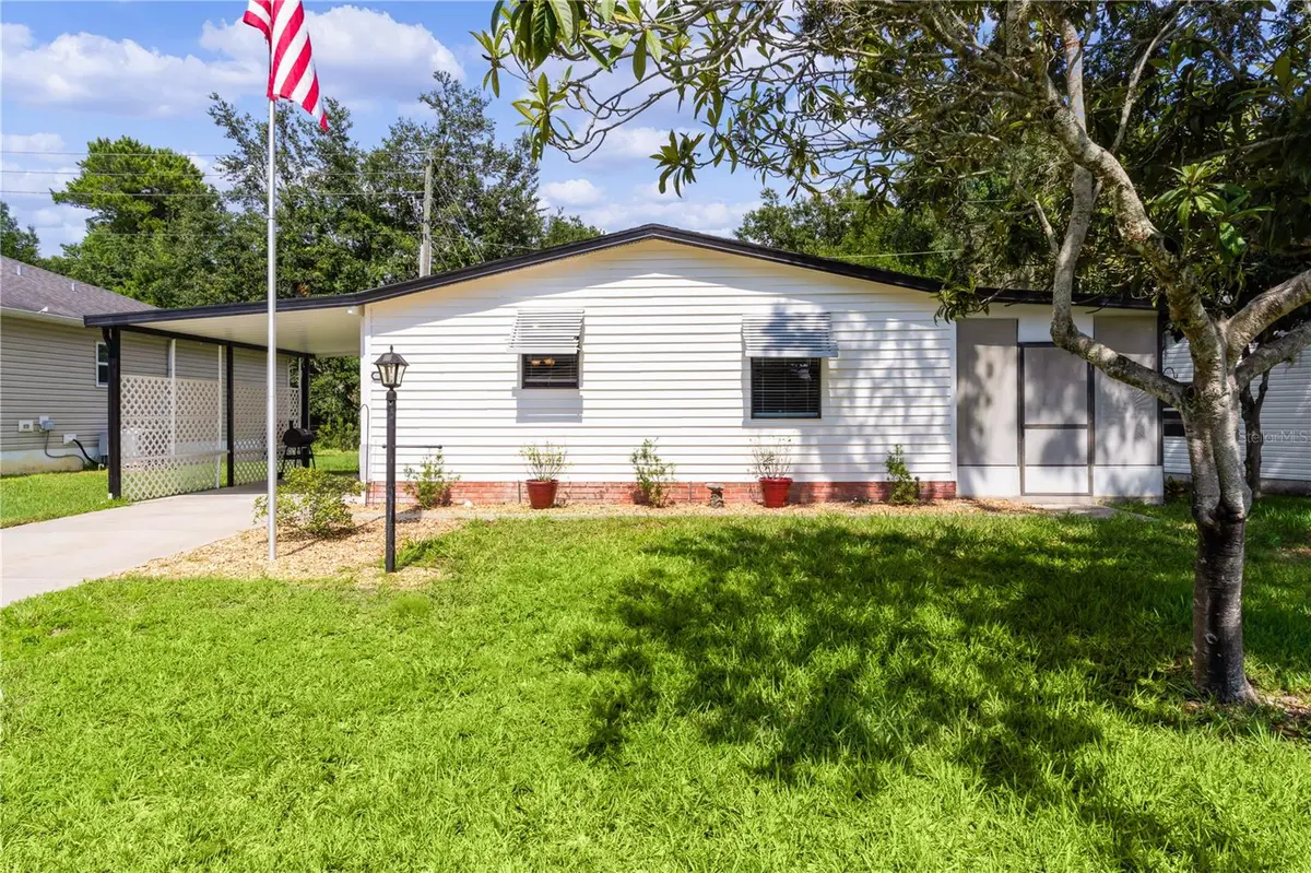 1709 E SCHWARTZ BLVD, Lady Lake, FL 32159