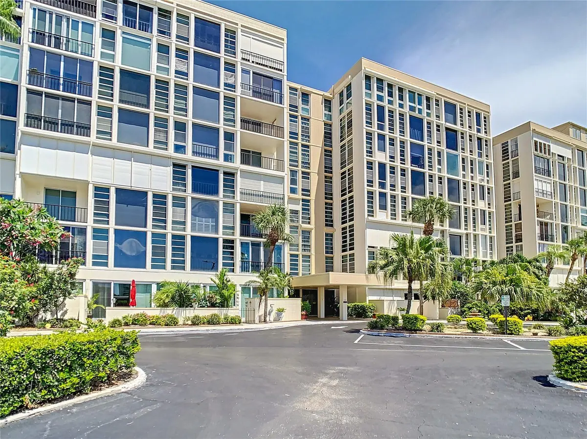 7400 SUN ISLAND DR #503, South Pasadena, FL 33707