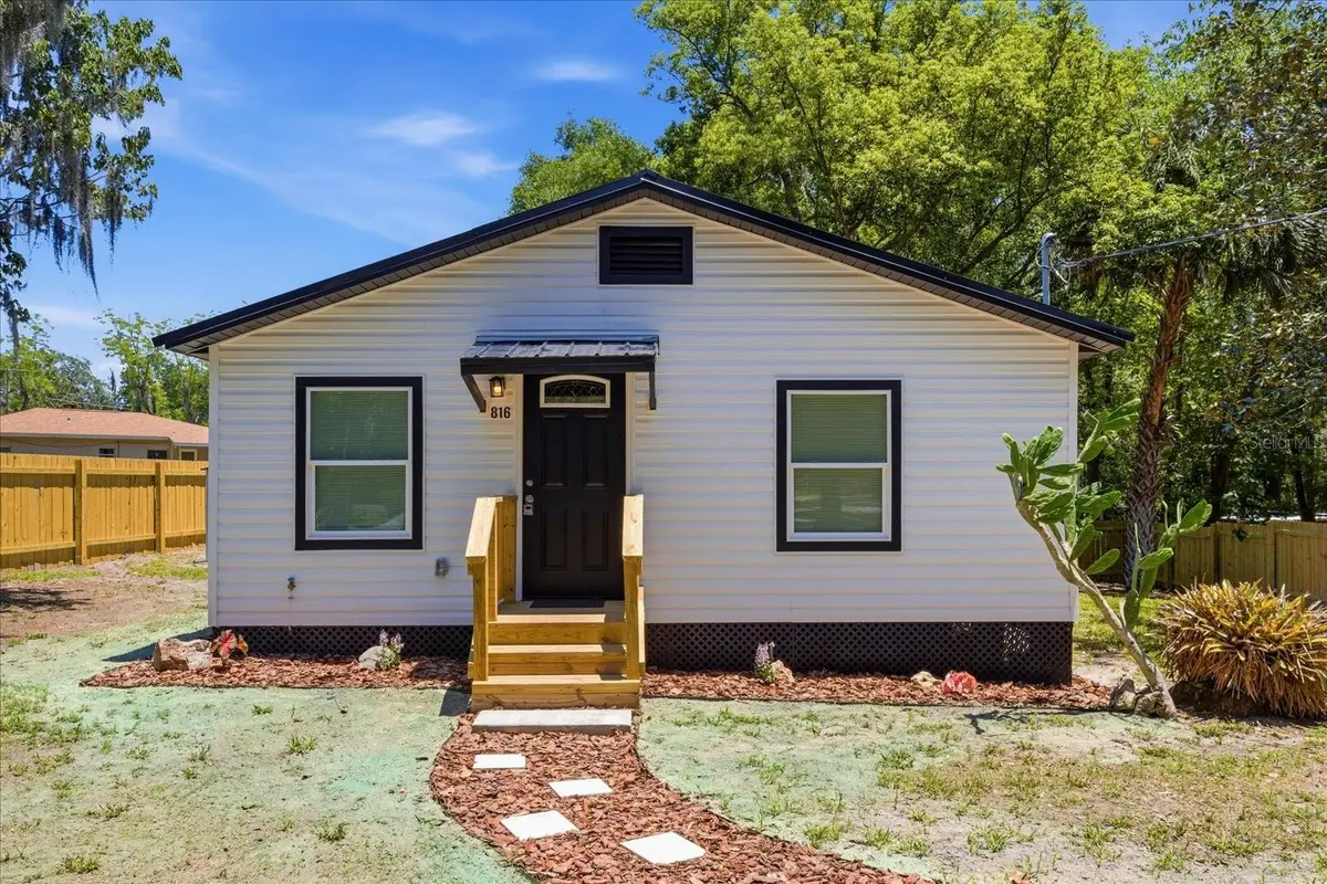 816 WOODLAND AVE, Leesburg, FL 34748