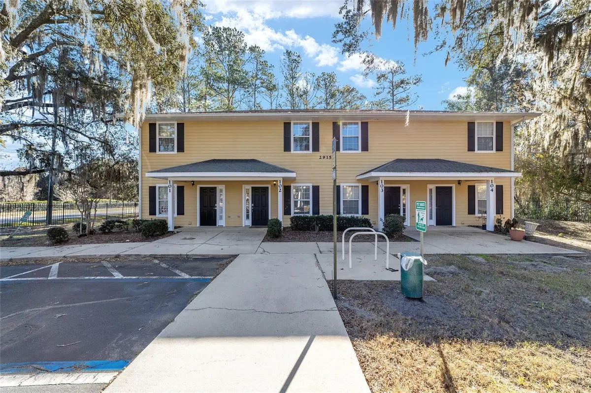 2915 SW 35TH PL #102, Gainesville, FL 32608