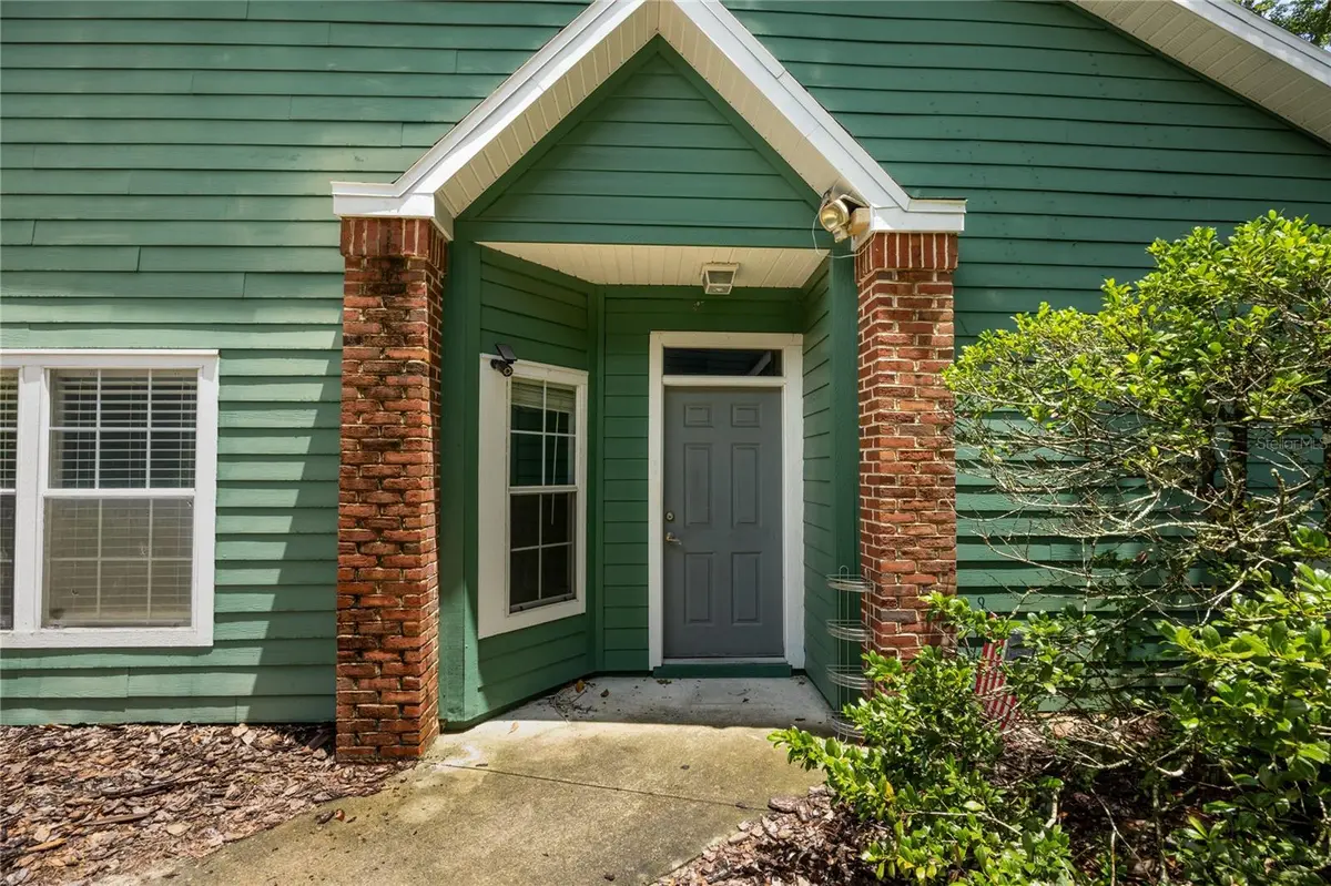 4945 NW 1ST PL, Gainesville, FL 32607