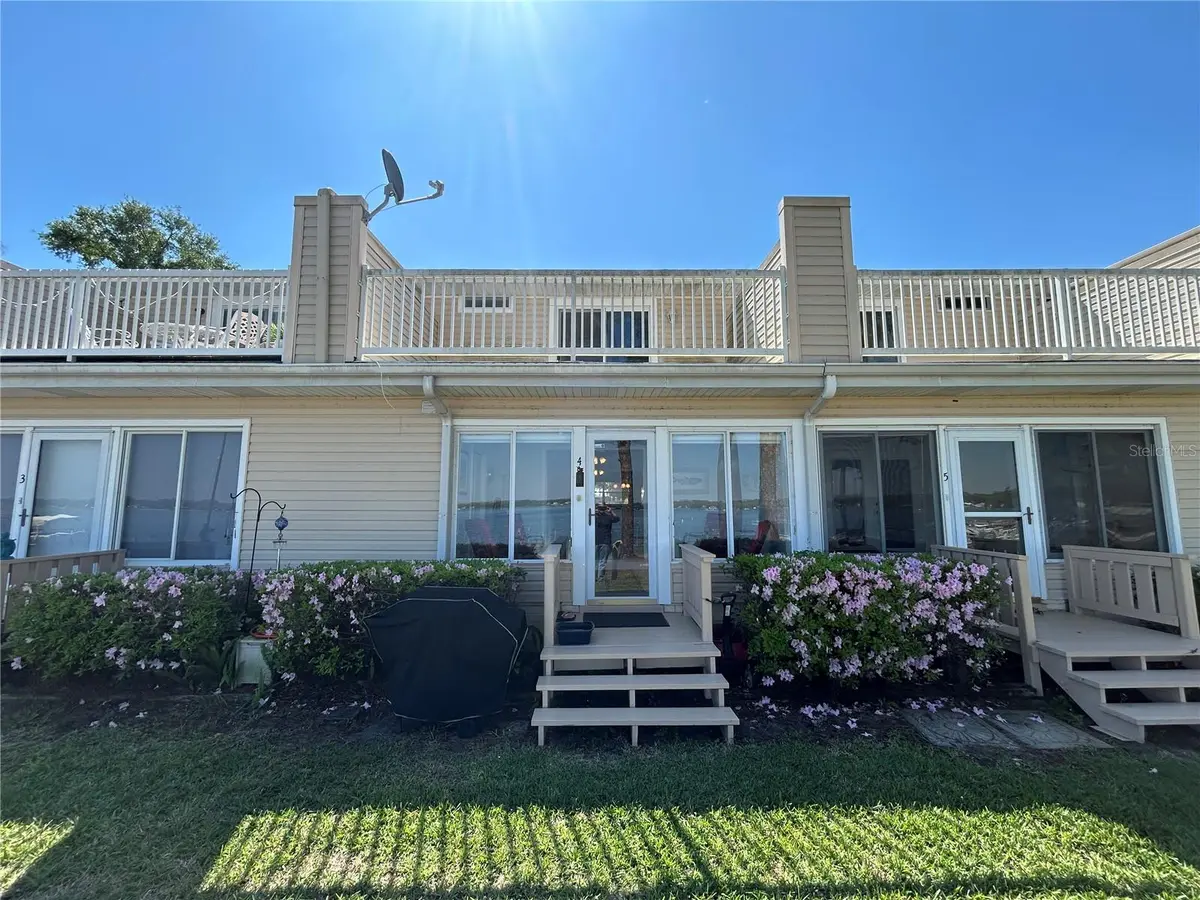 11001 SE SUNSET HARBOR RD #A04, Summerfield, FL 34491