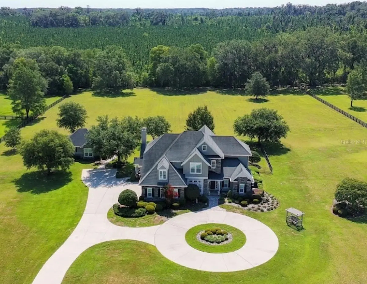 10401 NW 153RD TER, Alachua, FL 32615