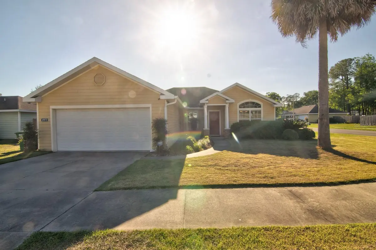 15572 NW 136TH TER, Alachua, FL 32615