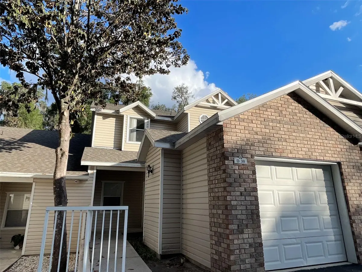 4700 SW ARCHER RD #D30, Gainesville, FL 32608