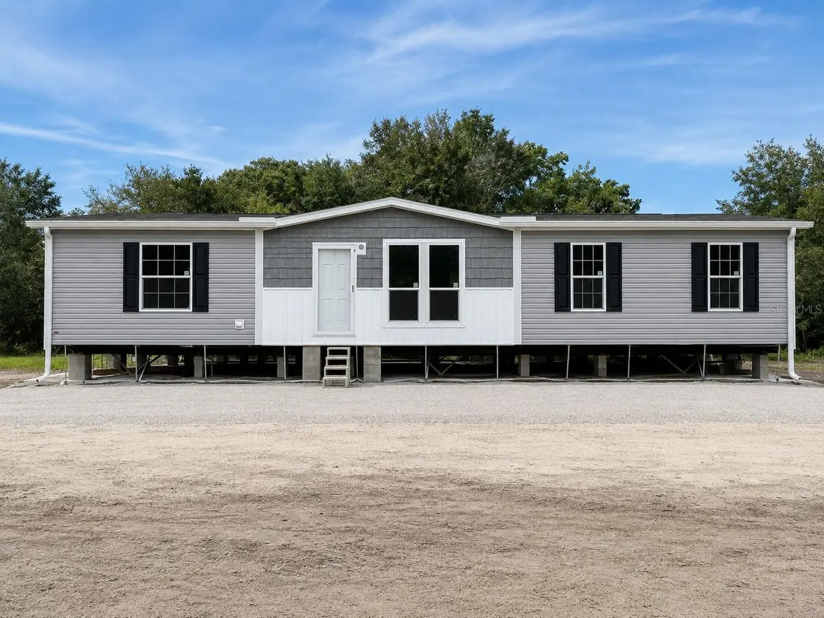 19520 NW 260TH ST, Okeechobee, FL 34972