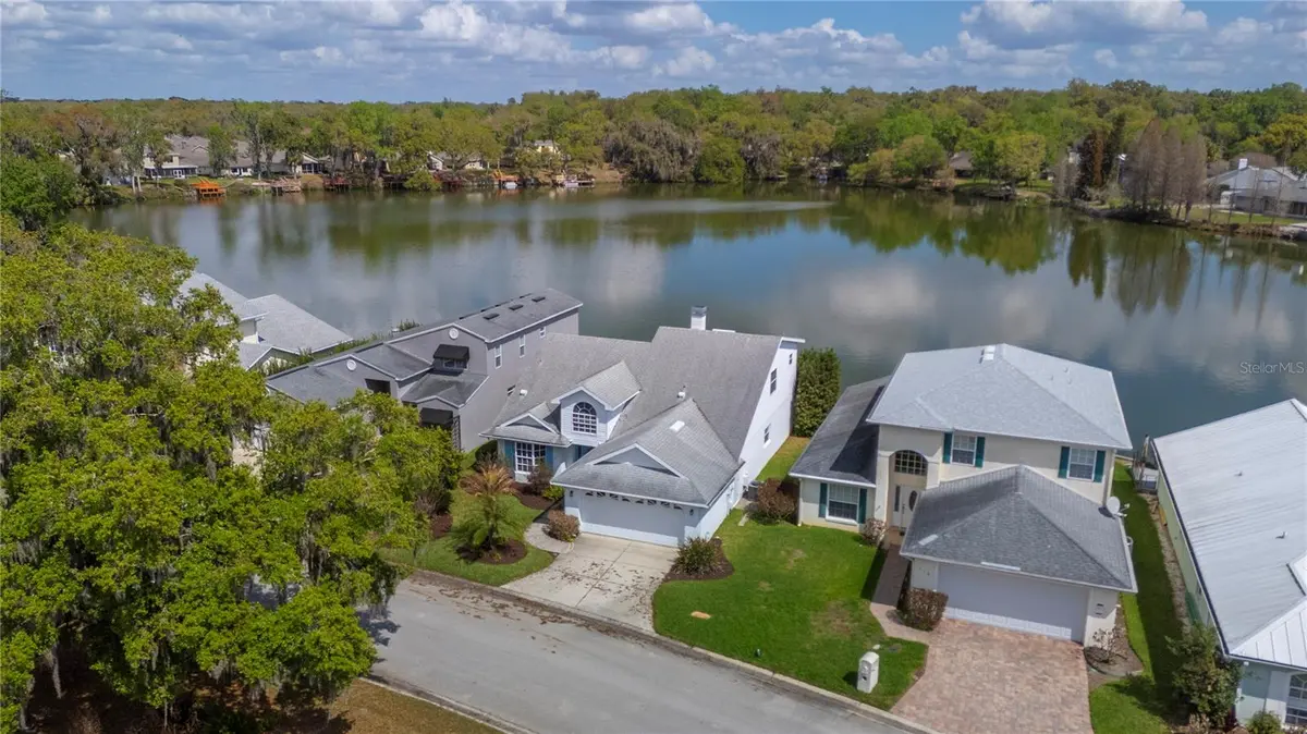 725 PENINSULAR DR, Lakeland, FL 33813