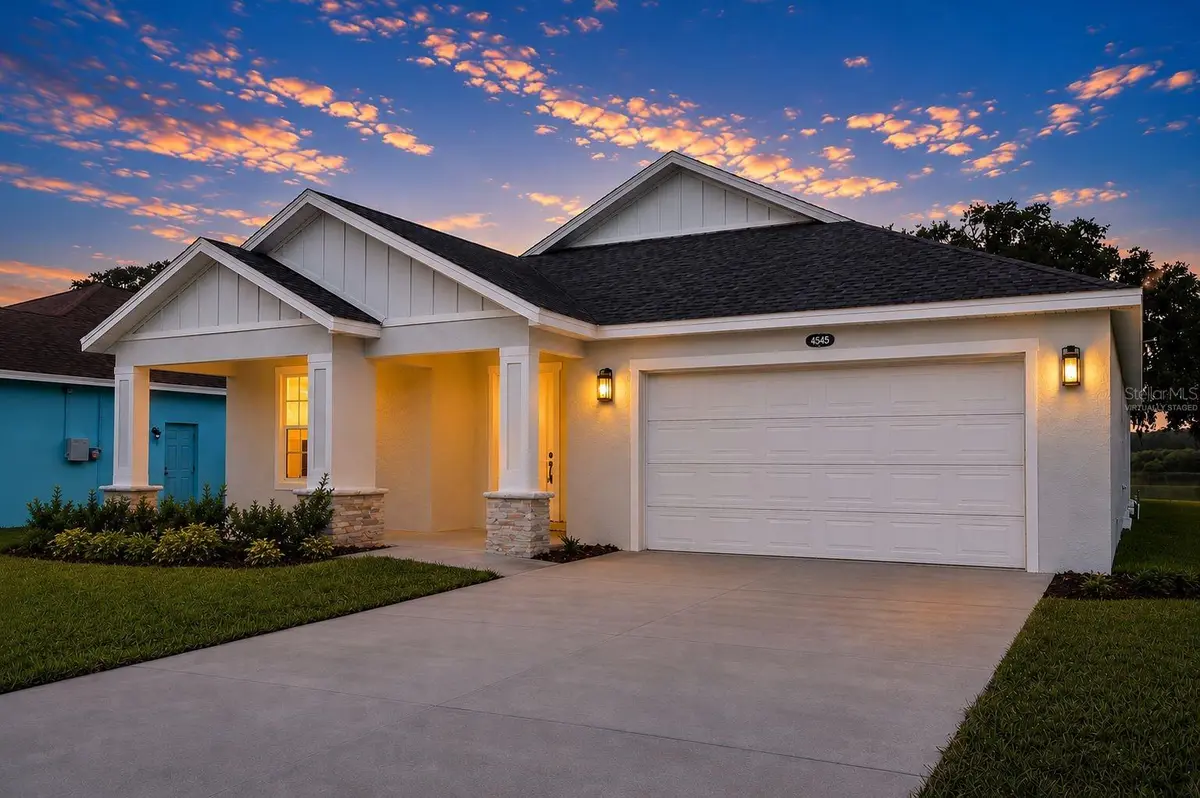 4545 FAIRWAY OAKS DR, Mulberry, FL 33860