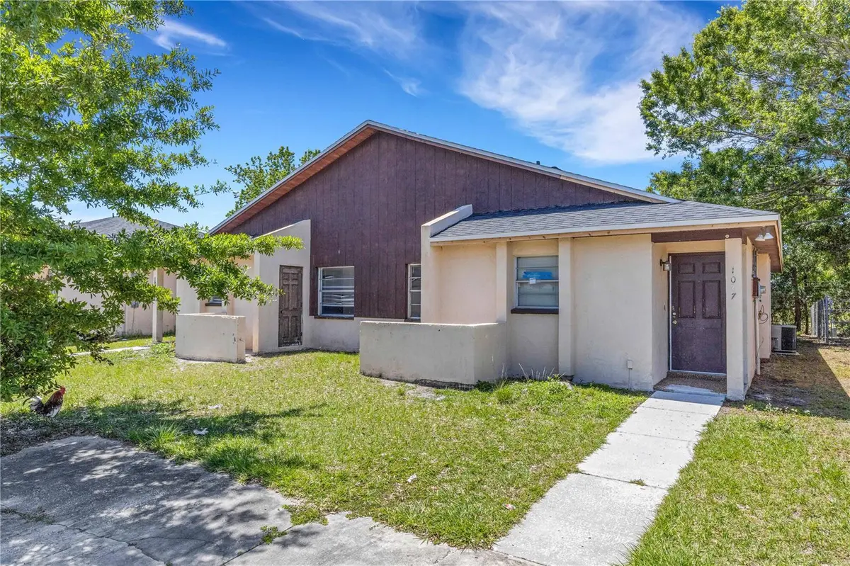 1047 / 1049 CAPTIVA PT, Lakeland, FL 33801