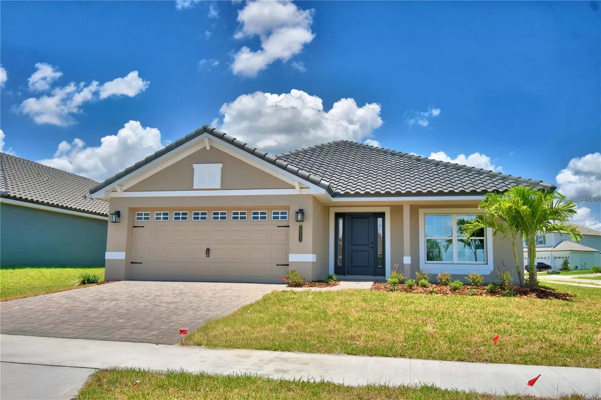 4944 VUE DE LAC PASS, Auburndale, FL 33823