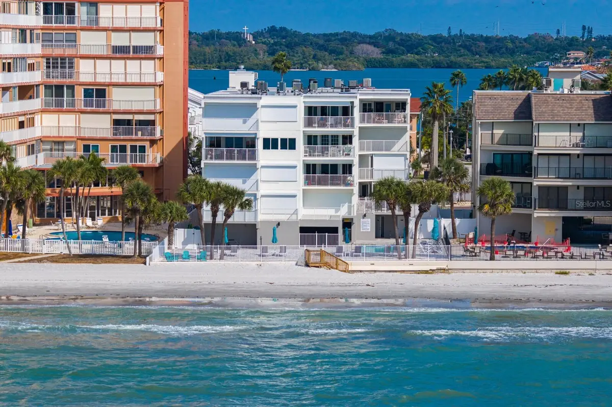 16332 GULF BLVD #3B, Redington Beach, FL 33708