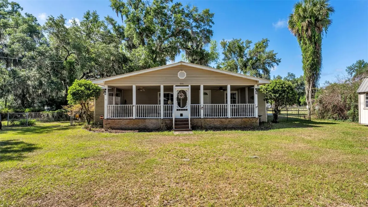 501 SWILLEY RD, Plant City, FL 33567