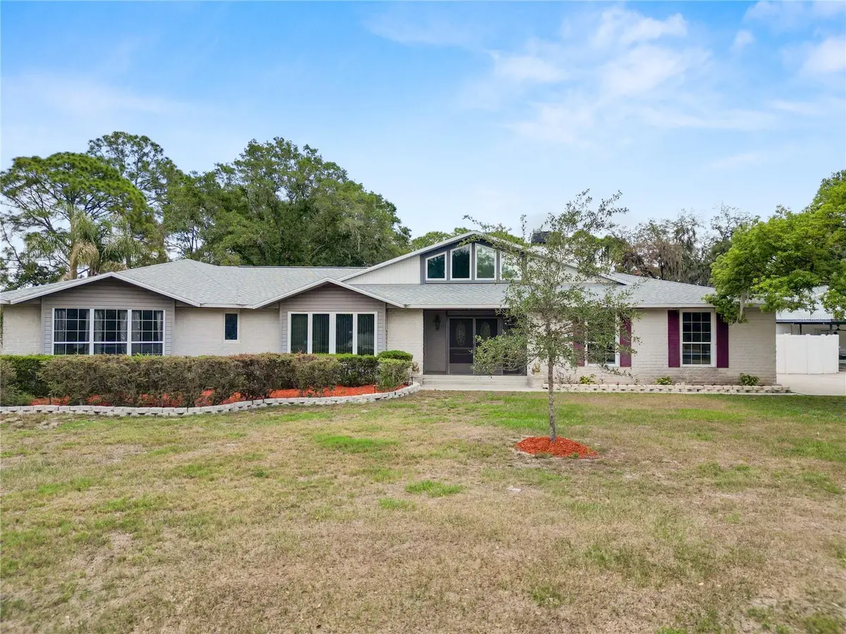6230 FORESTWOOD DR W, Lakeland, FL 33811