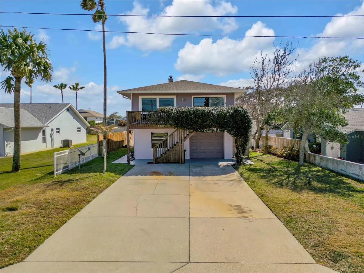 831 E 21ST AVE, New Smyrna Beach, FL 32169
