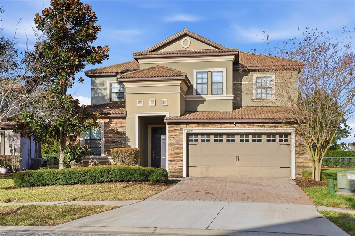 9039 SHADOW MOUNTAIN ST, Davenport, FL 33896