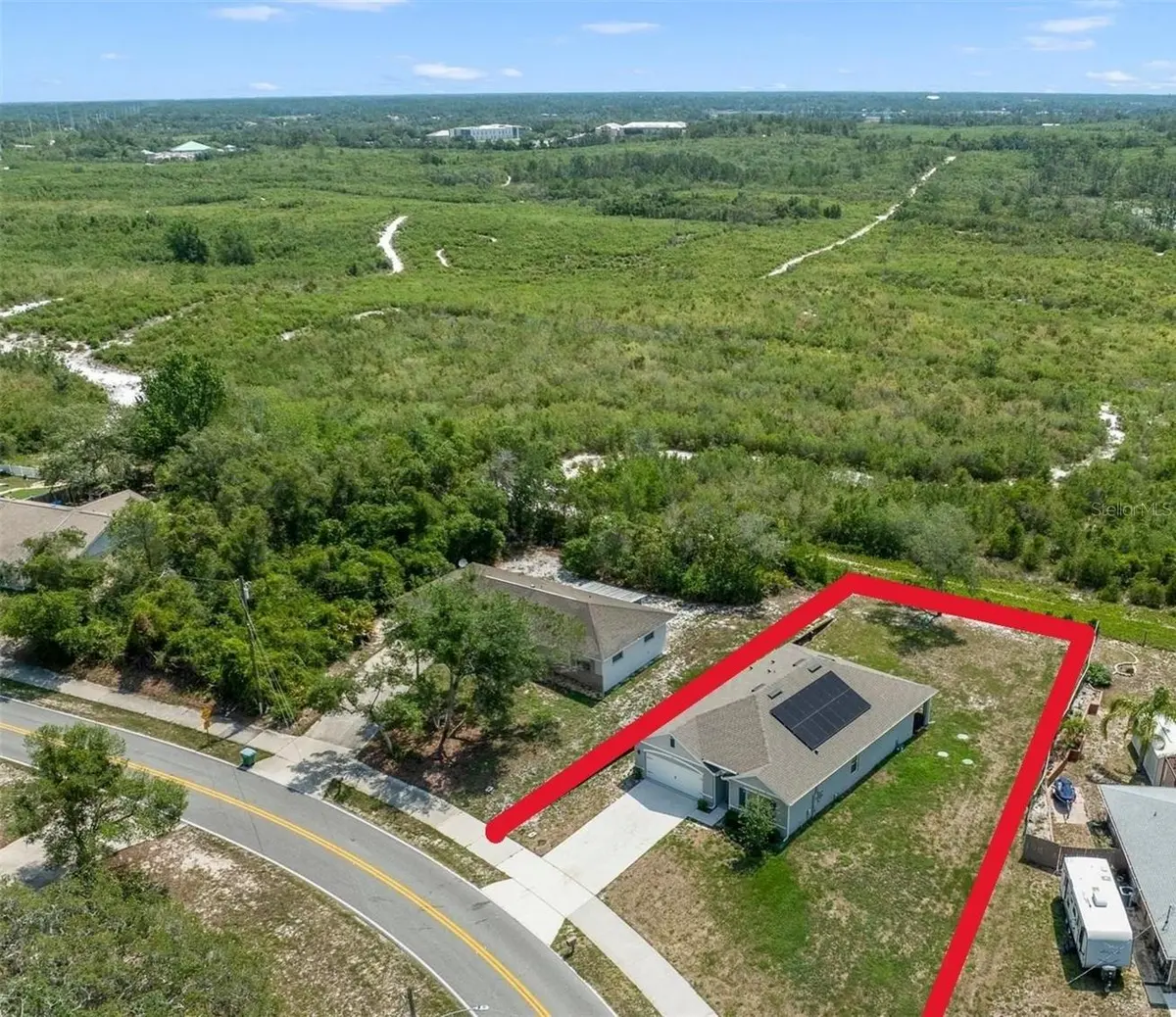 2135 E OLD MILL DR, Deltona, FL 32725