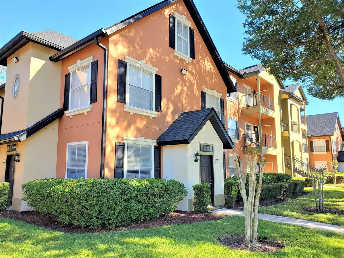 6029 WESTGATE DR #712, Orlando, FL 32835