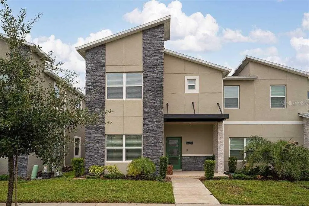 8967 CABOT CLIFFS DR, Davenport, FL 33896