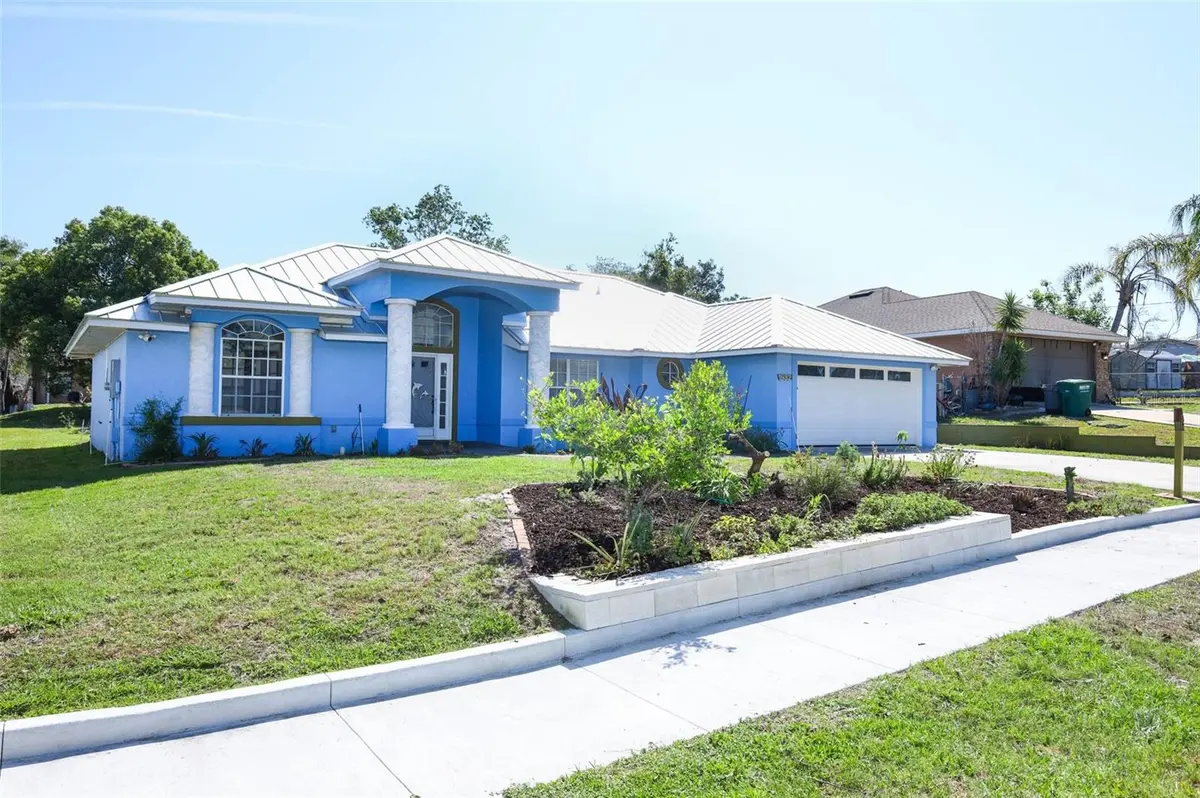 1932 MONTEREY DR, Deltona, FL 32738