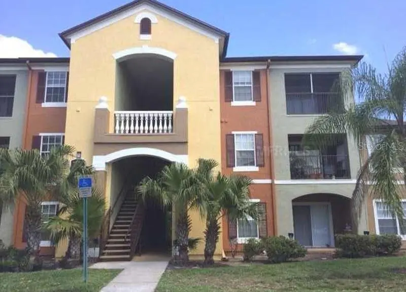 738 CREST PINES DR #734, Orlando, FL 32828