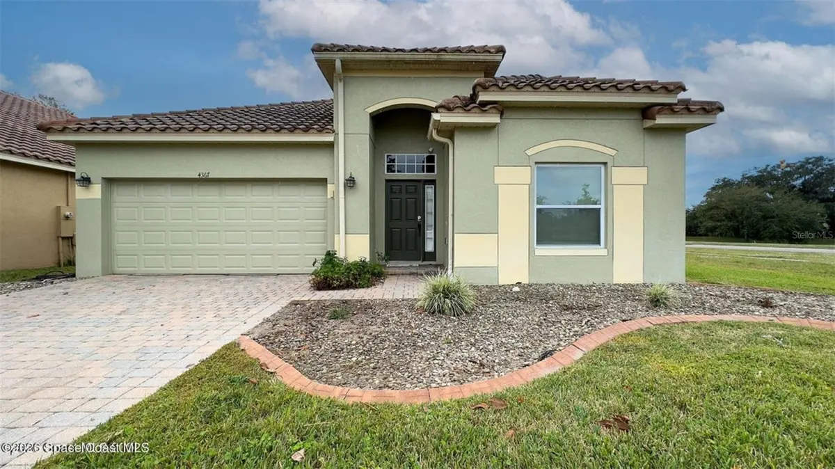 4367 FITZROY REEF DR, Mims, FL 32754