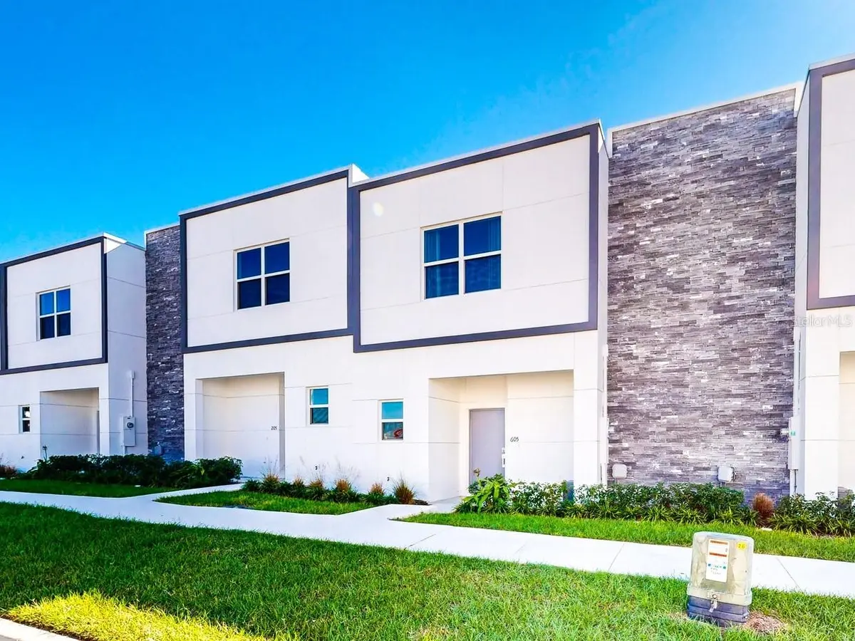 605 TRIKOMO DR, Davenport, FL 33896