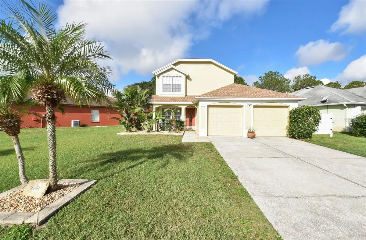 9551 CHANDON DR, Orlando, FL 32825