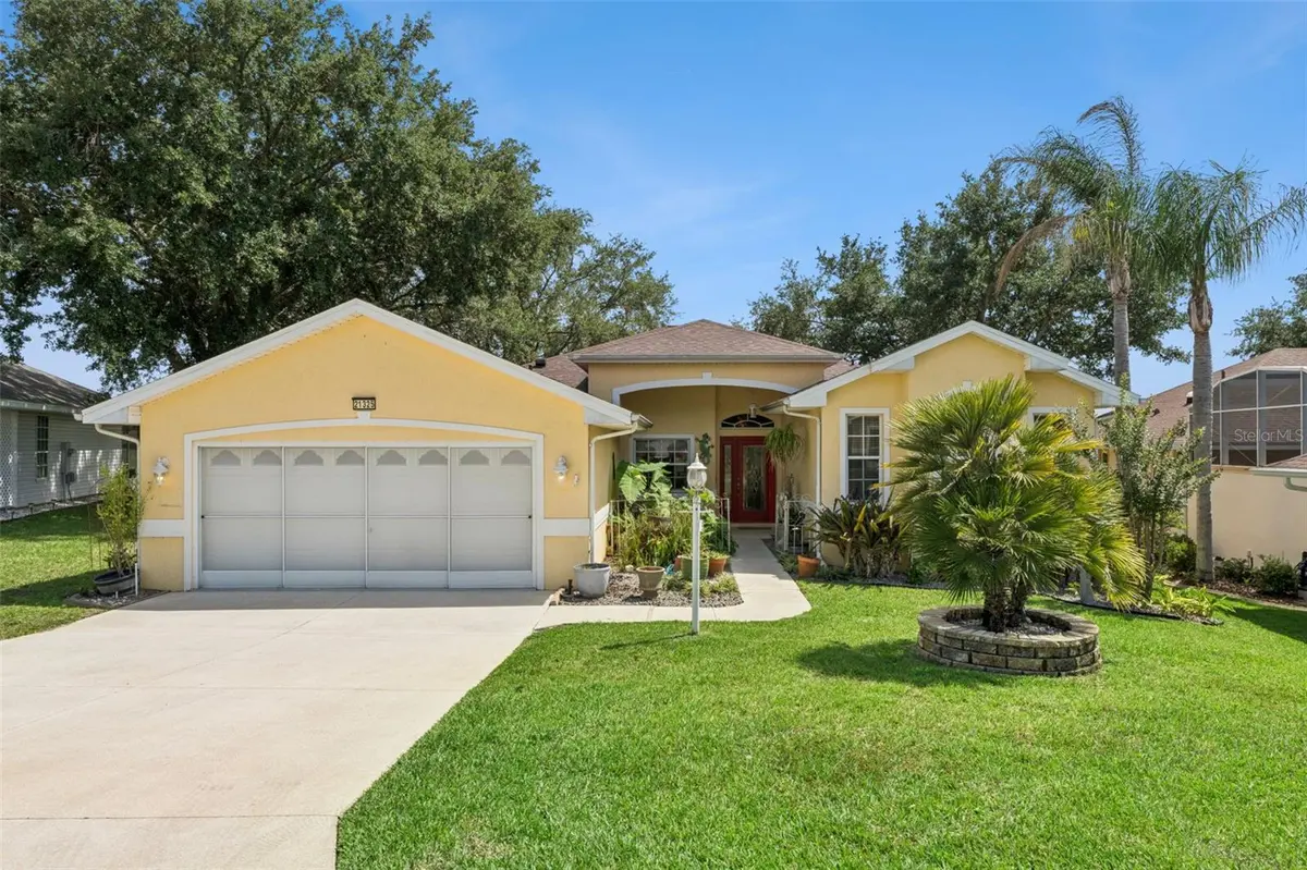 21325 ROYAL TROON DR, Leesburg, FL 34748