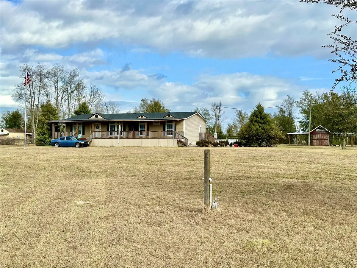 237 SW BARON GLN, Fort White, FL 32038