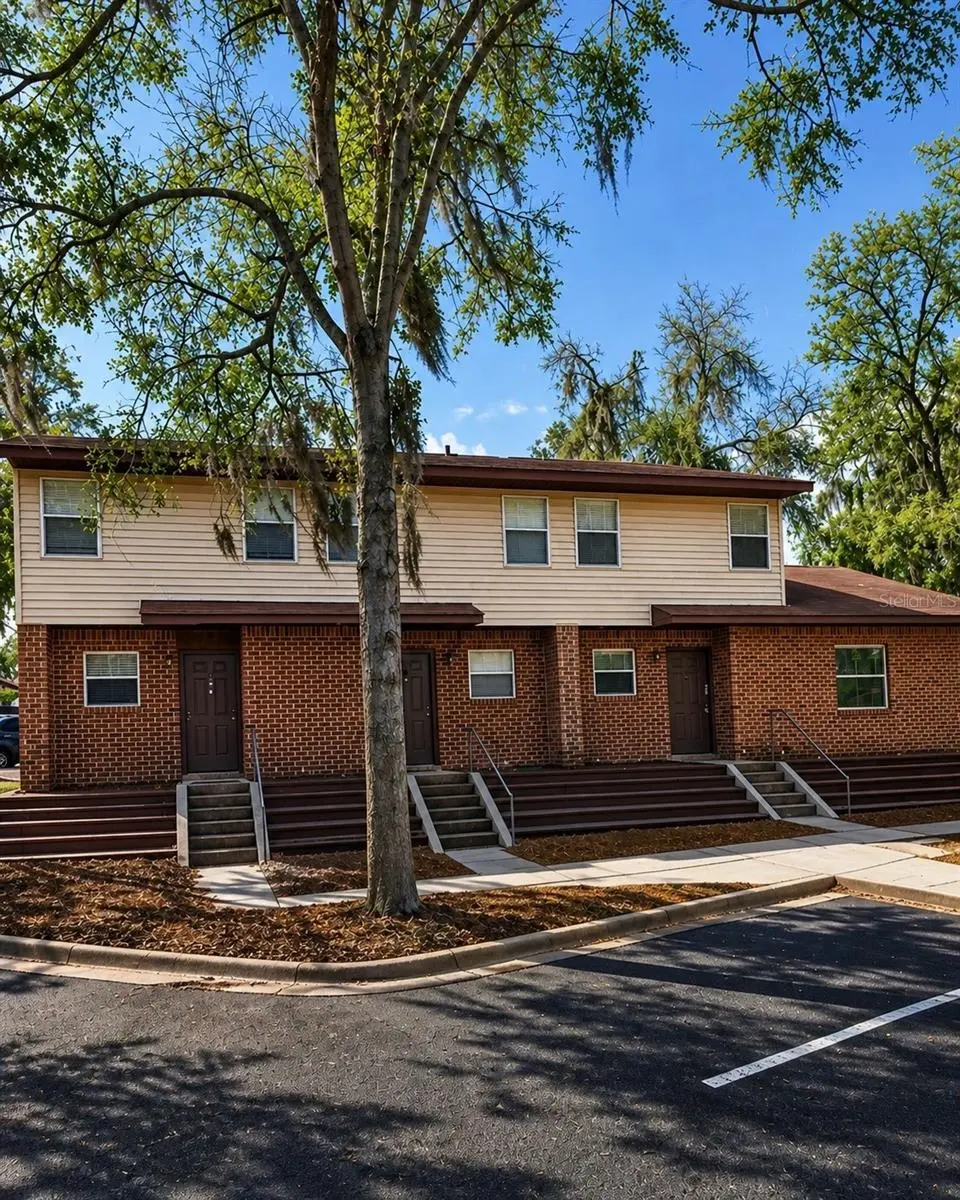1197-1197 BENTLEY RD #3, Leesburg, FL 34748