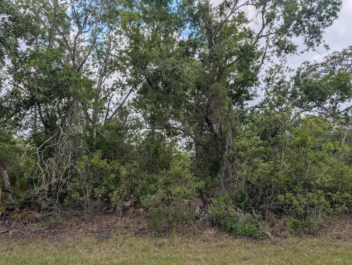1009 AZALEA DR, Indian Lake Estates, FL 33855