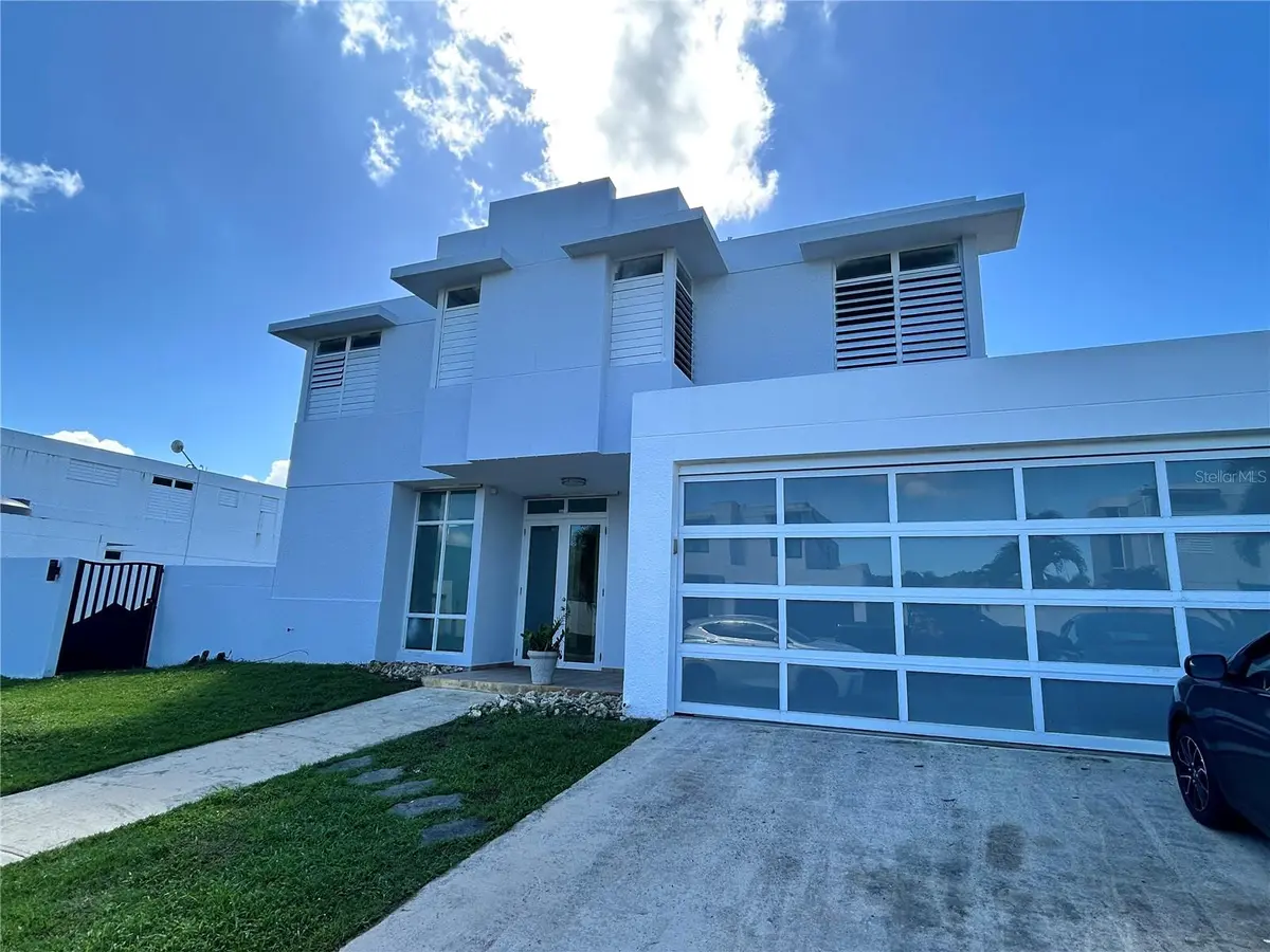 345 CALLE TULIPAN, Caguas, PR 00725