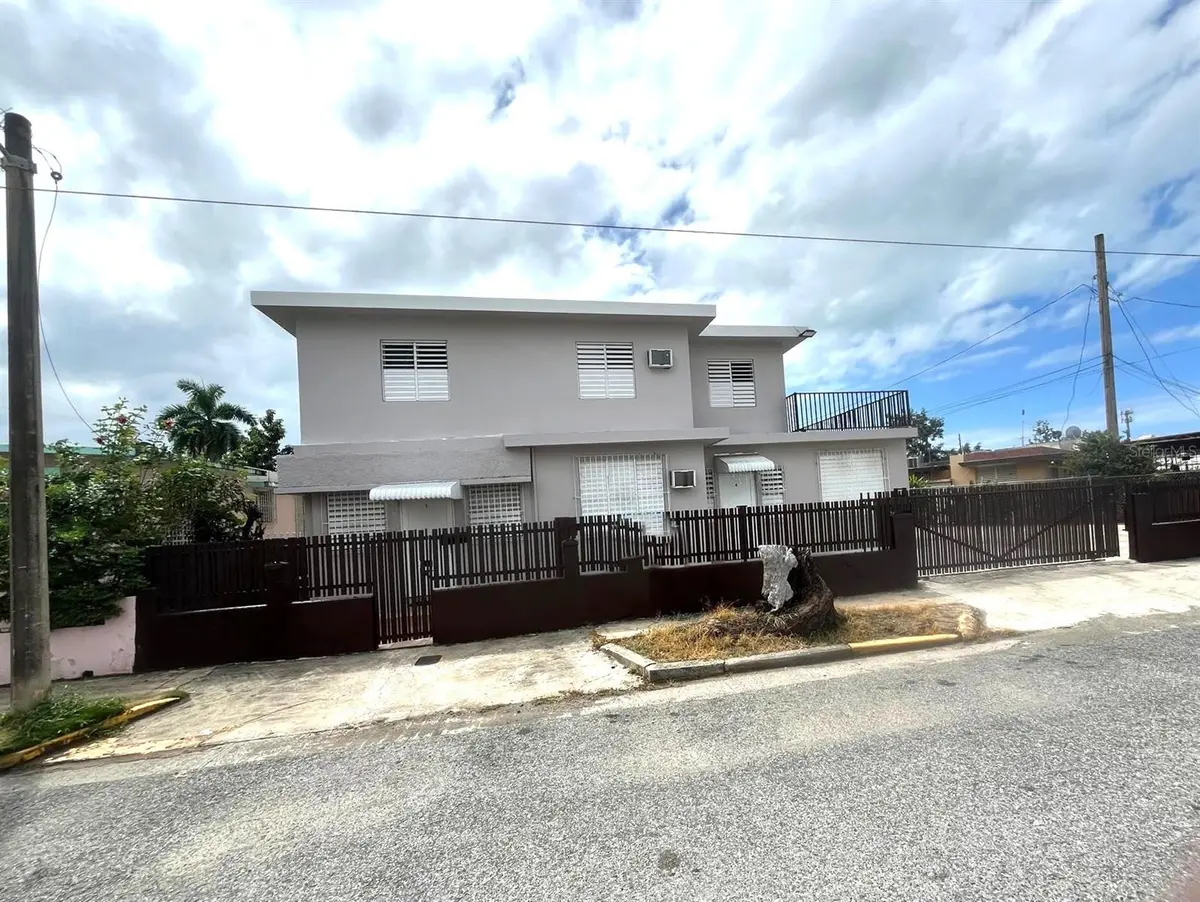 62 CALLE BOGOTÁ, Mayaguez, PR 00682